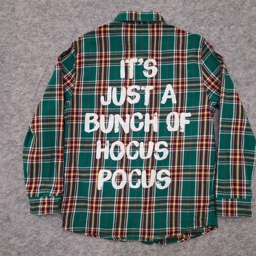 Cakeworthy Disney Hocus Pocus Flannel Shirt Womens Small Petite Button Up